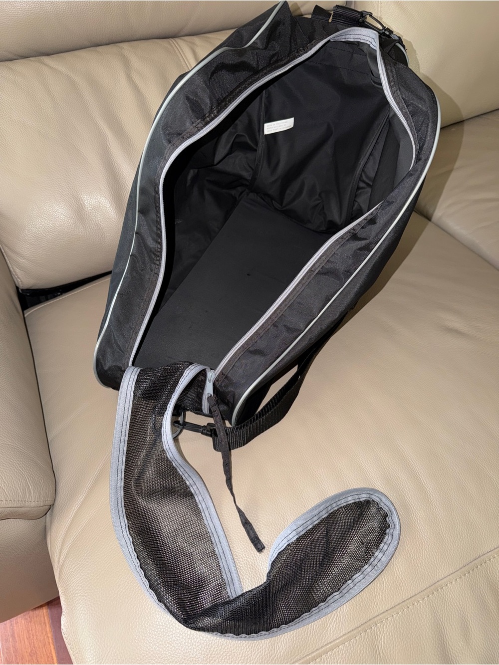 Vtg ROLLERBLADE Original black skate bag zippered w removable adjustable strap - Picture 9 of 16